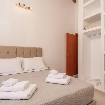 Villa Noesis With Private Pool, Sea Views & 100m Away *