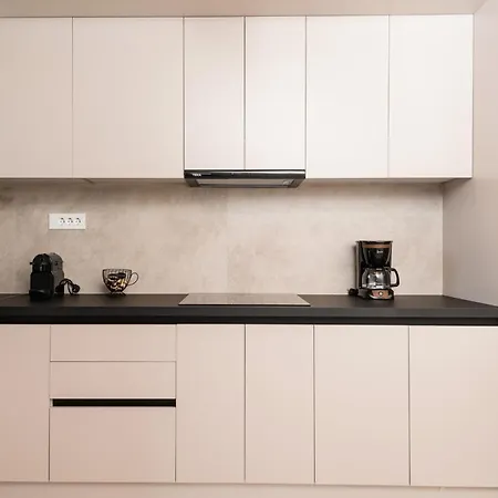 Noesis Villa Skinária